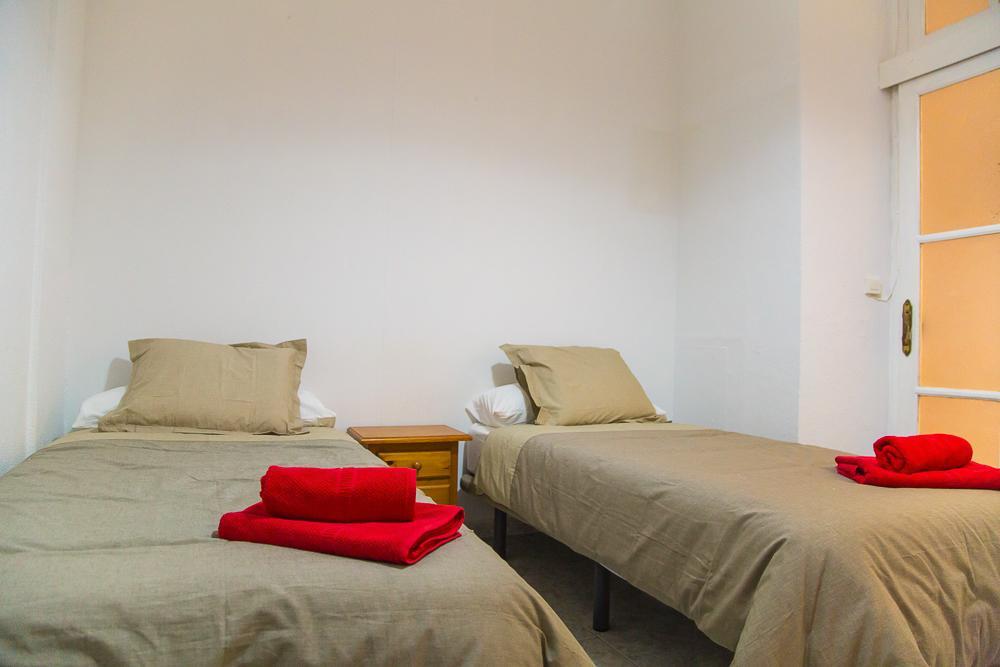 Apartamentos Catedral Малага Стая снимка